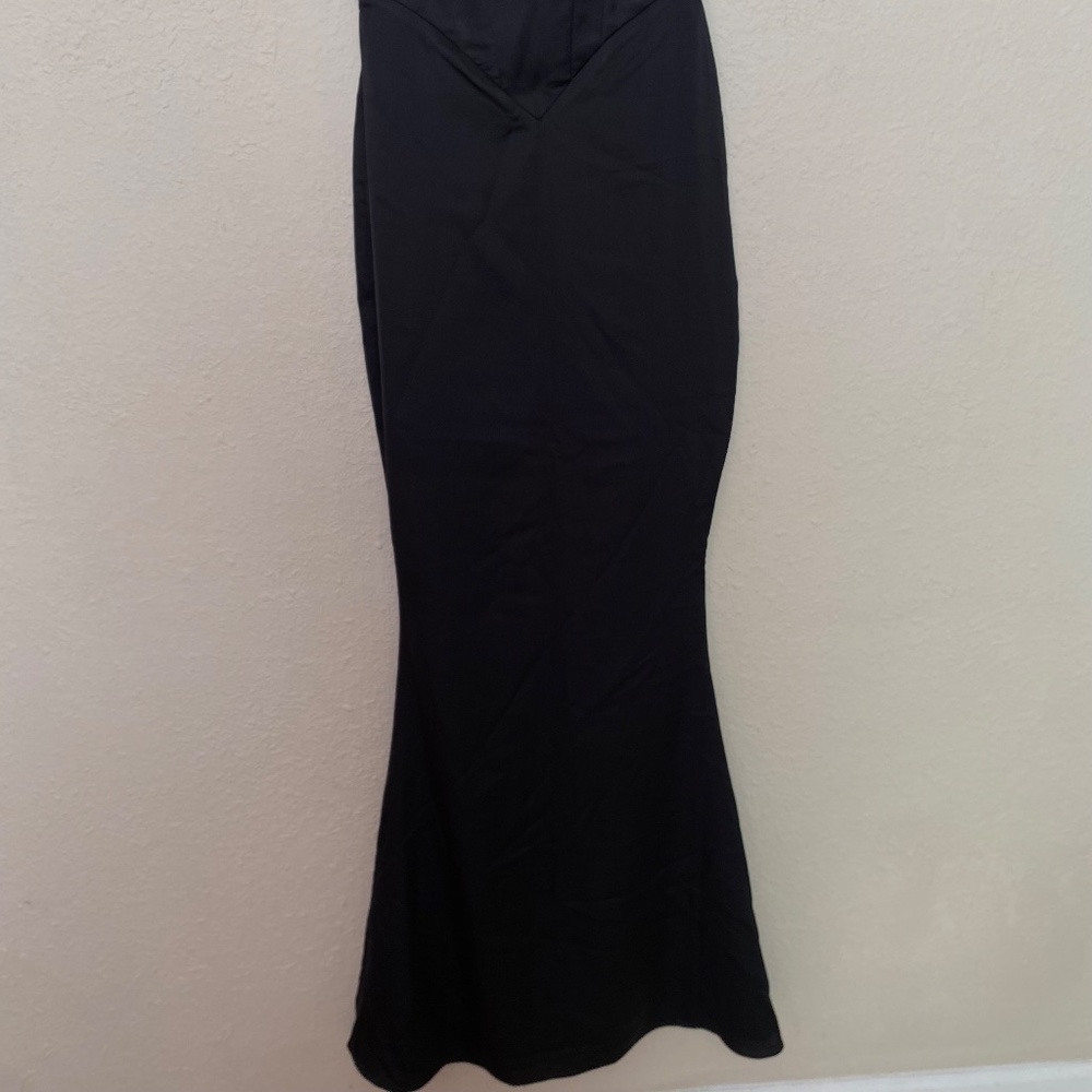 HOUSE OF CB 'Olivette' Black Satin Corset Maxi Dress NWOT size XS - Picture 5 of 10
